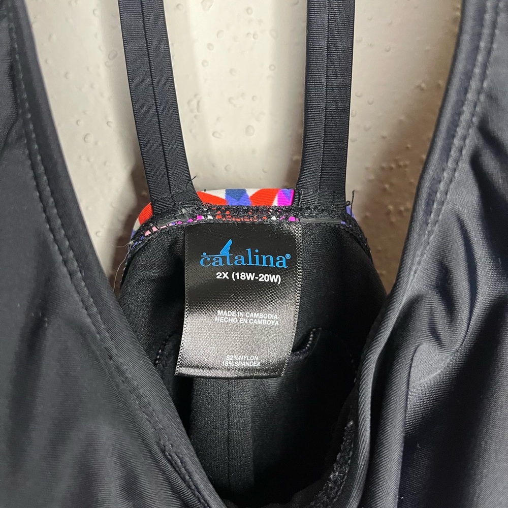 Swimsuit - Picture 3 of 3